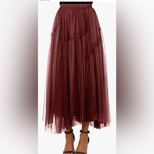 Chic tulle skirt